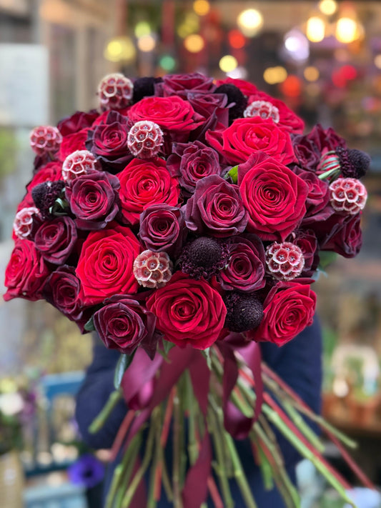Valentine’s Day Flowers in London: The Gift That Says Everything