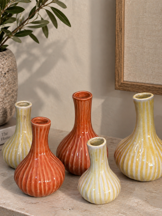 Bud vases